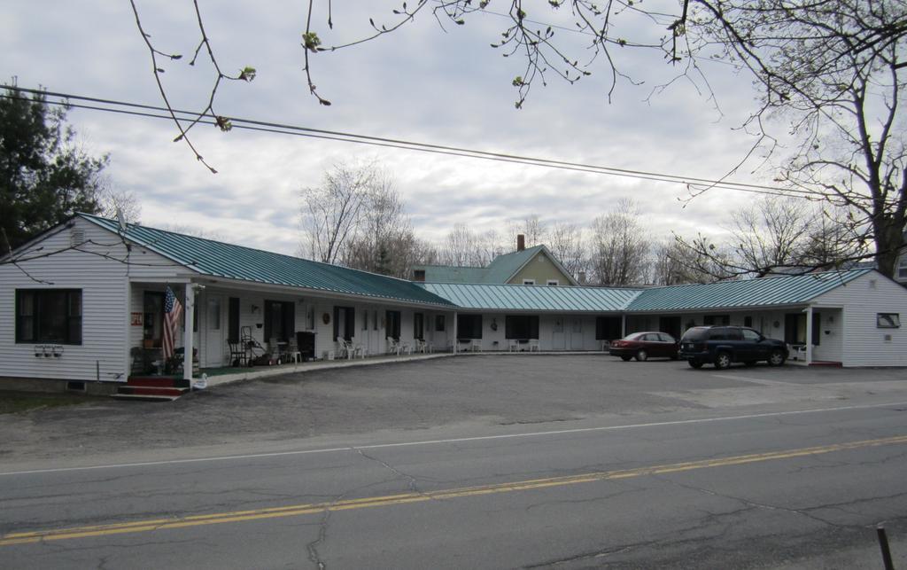 Wells River Motel Exterior photo